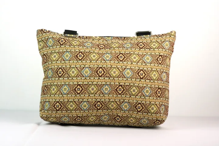 Bolso Edilma, vista frontal